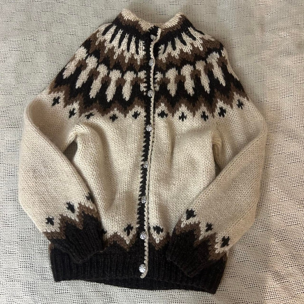 Vintage Wool Hand Knit Icelandic Sweater Cardigan size S/M